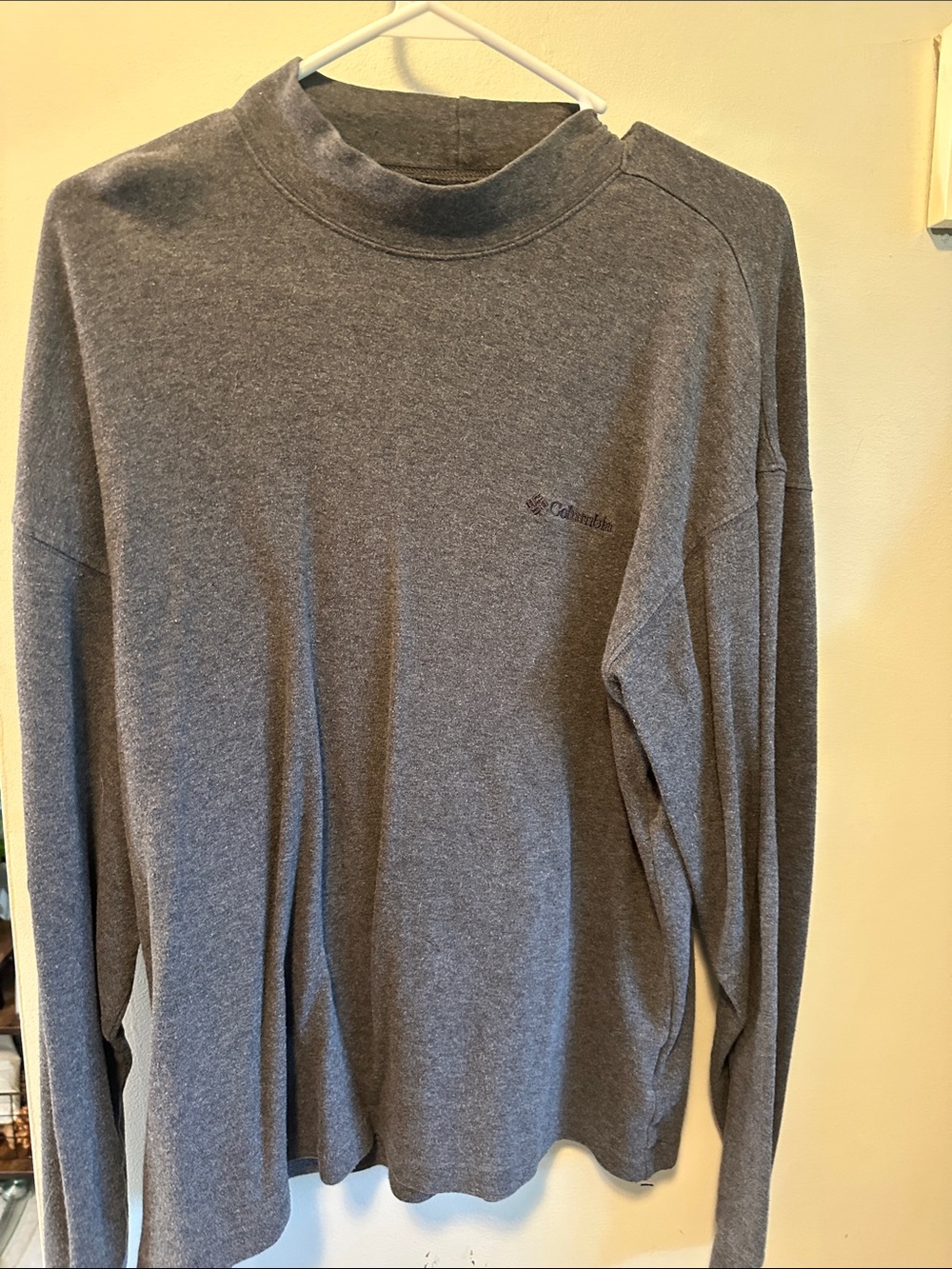 Columbia Men's Heather Gray Turtleneck Pullover Sweater